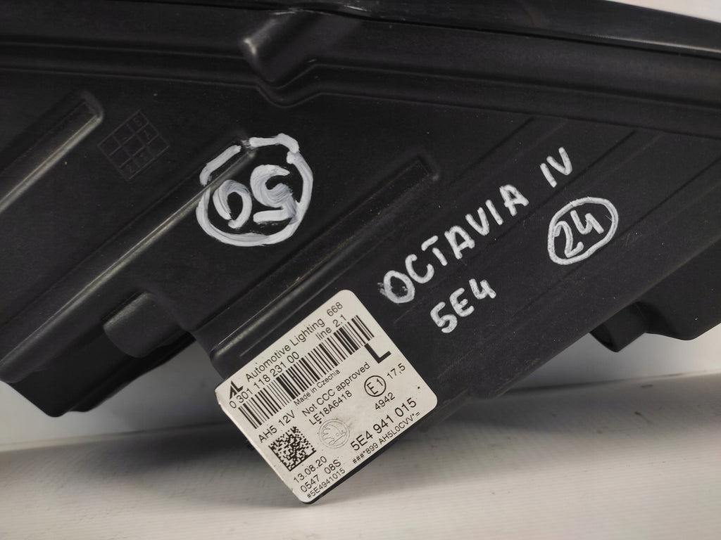 Frontscheinwerfer Skoda Octavia IV 5E4941015 Full LED Rechts oder Links SCH4692594178bh