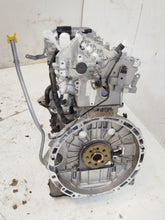 Load image into Gallery viewer, Motor Mercedes-Benz W205 274920 2.0 CGI 107TKm 2016 Benzin Engine Unkomplett
