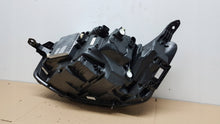 Laden Sie das Bild in den Galerie-Viewer, Frontscheinwerfer VW T7 S741-13E016-AF Full LED Rechts Scheinwerfer Headlight SCH1557474965wl