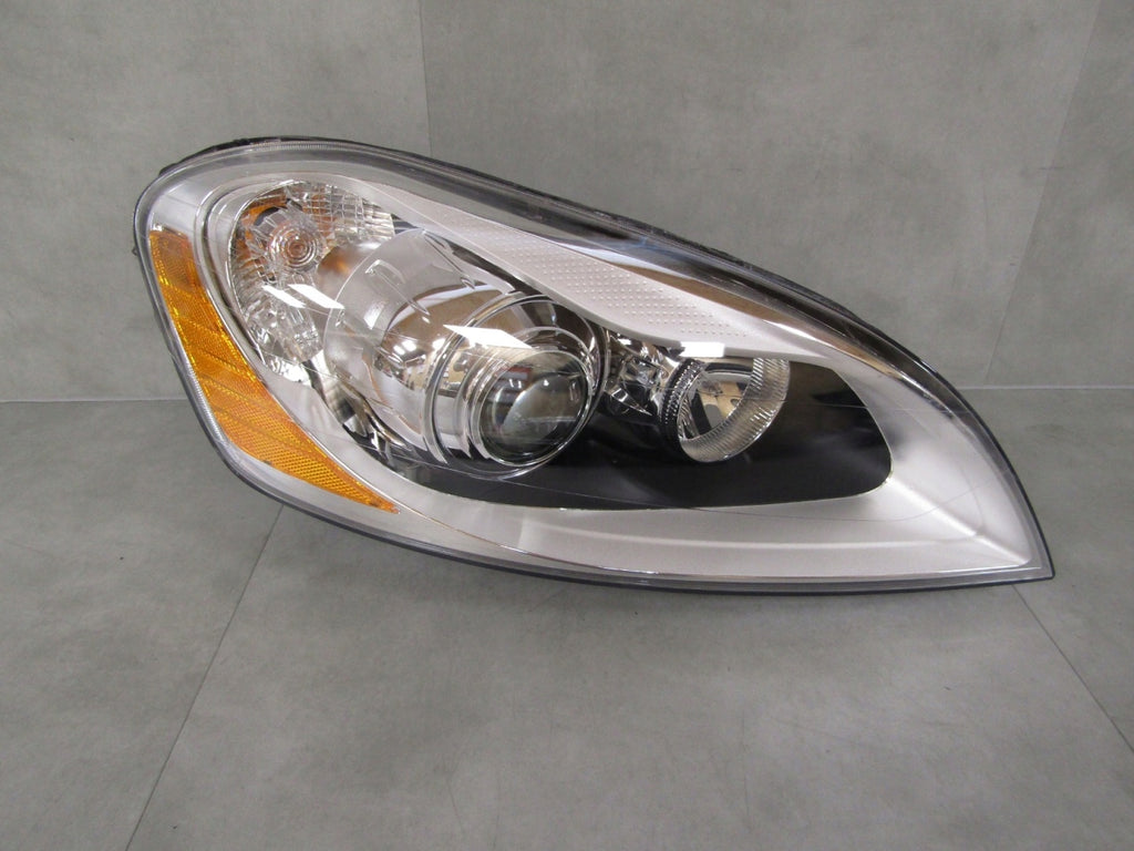 Frontscheinwerfer Volvo Xc60 I 30763136 Xenon Rechts Scheinwerfer Headlight SCH8315103349ck