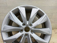 Laden Sie das Bild in den Galerie-Viewer, 1x Alufelge 18 Zoll 575601025M Seat Ateca Rim Wheel FEL7282463921wj