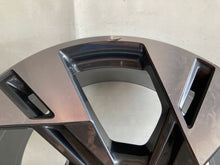 Load image into Gallery viewer, 1x Alufelge 20 Zoll 9.0" 5x112 38ET Glanz Graphit 4KE601025AA Audi E-Tron Mg FEL2300430630er