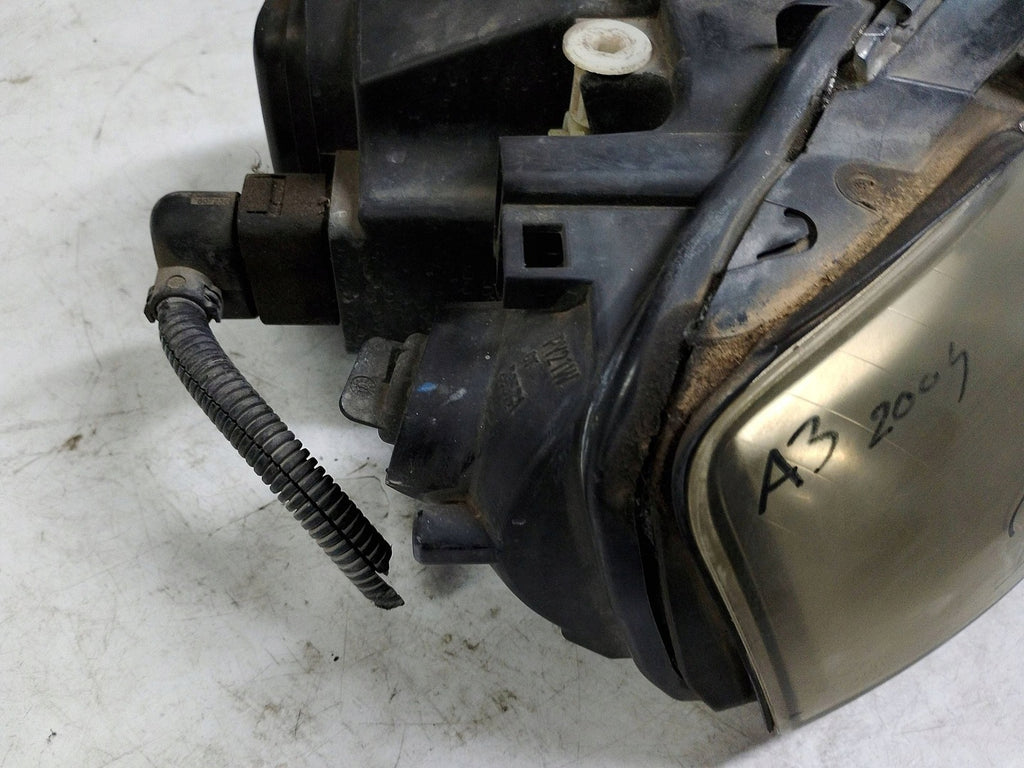 Frontscheinwerfer Audi A3 1301016093 Rechts Scheinwerfer Headlight SCH6788048763ty