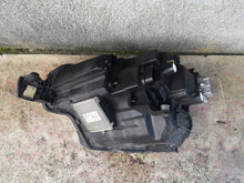 Laden Sie das Bild in den Galerie-Viewer, Frontscheinwerfer Skoda Karoq 57B941036 Rechts Scheinwerfer Headlight SCH3104920551dw