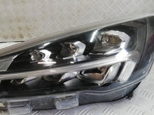 Laden Sie das Bild in den Galerie-Viewer, Frontscheinwerfer Ford Focus JX7B13E015CE Links Scheinwerfer Headlight