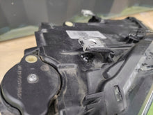 Laden Sie das Bild in den Galerie-Viewer, Frontscheinwerfer VW Polo 2G1941036C Rechts Scheinwerfer Headlight SCH1862873613ai