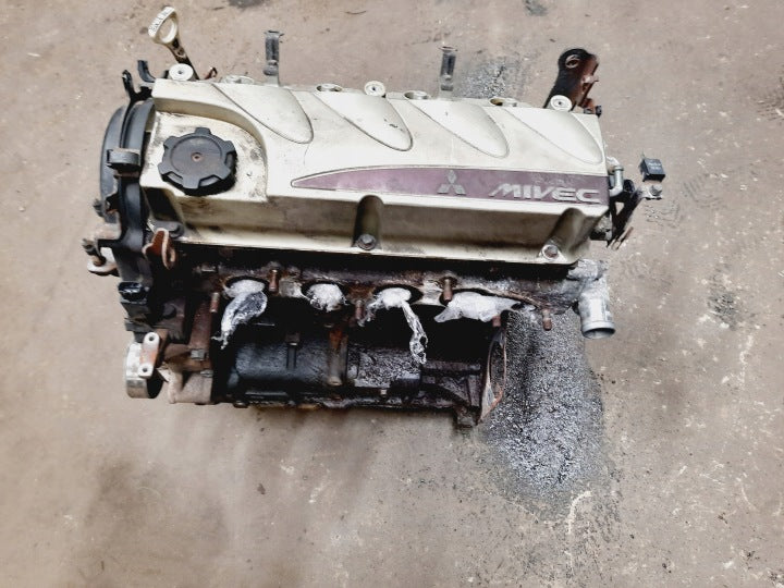 Motor Mitsubishi Grandis 4G69 2.4 Benzin Engine Unkomplett MOT9158097393uo