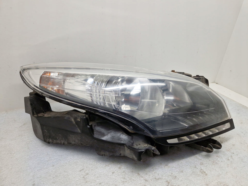 Frontscheinwerfer Renault Megane III 260105680R LED Rechts Headlight