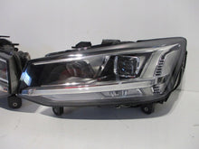 Laden Sie das Bild in den Galerie-Viewer, Frontscheinwerfer Audi Q2 81A941033 81A941034 Full LED Rechts oder Links