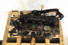 Laden Sie das Bild in den Galerie-Viewer, Motor Hyundai I I40 D4FD 1.7 CRDI 141PS 2015 Diesel Engine Unkomplett