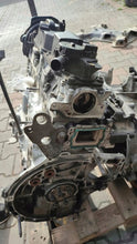 Laden Sie das Bild in den Galerie-Viewer, Motor Peugeot 308 II 10JBGY 1.6 HDI 2015 Diesel Engine Unkomplett