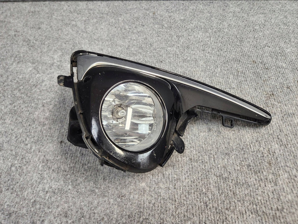 Frontscheinwerfer Toyota Yaris 8121002110SCZ 900064908121002110 Rechts Headlight SCH9888940424bs