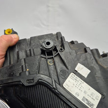 Load image into Gallery viewer, Frontscheinwerfer Skoda Karoq 57B941016D Rechts Scheinwerfer Headlight SCH6077342008hn