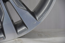 Load image into Gallery viewer, 1x Alufelge 18 Zoll 7.5&quot; 5x112 44ET A2054012802 Mercedes-Benz Rim Wheel