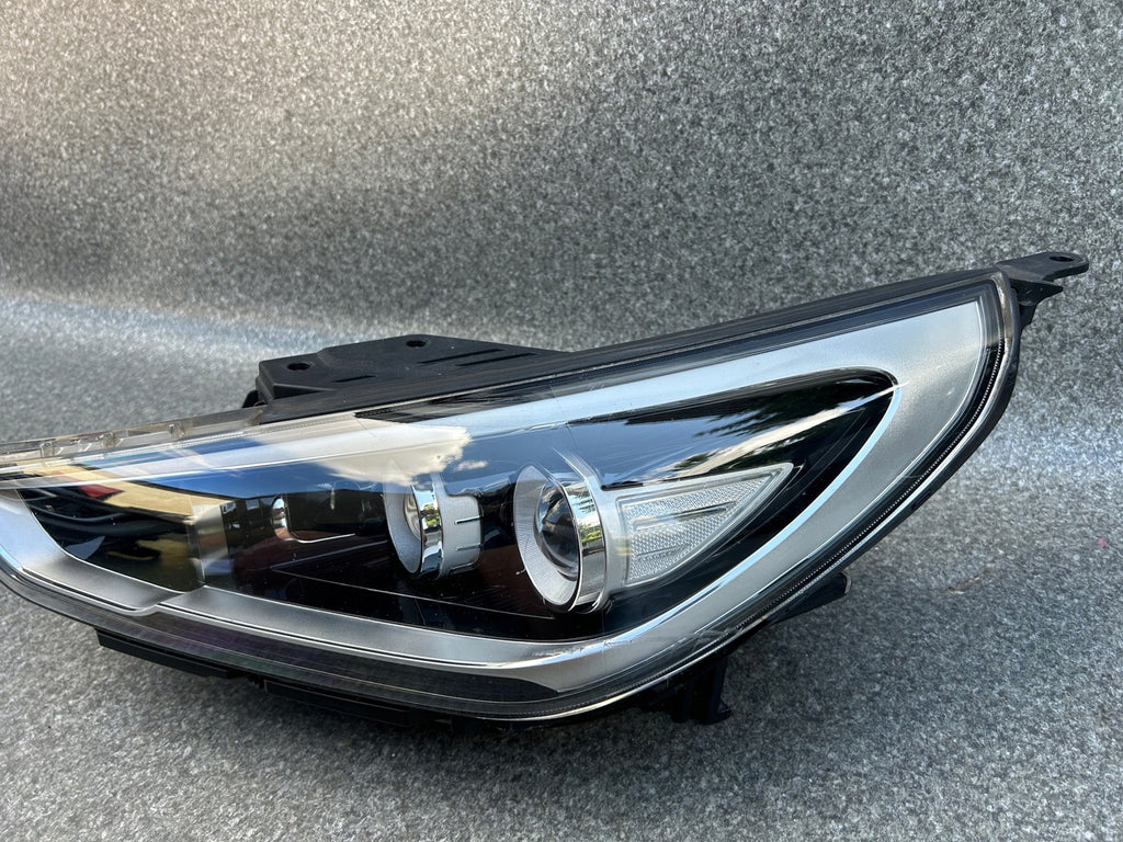 Frontscheinwerfer Hyundai I30 III 92101-G4100 Links Scheinwerfer Headlight SCH9694797262ip