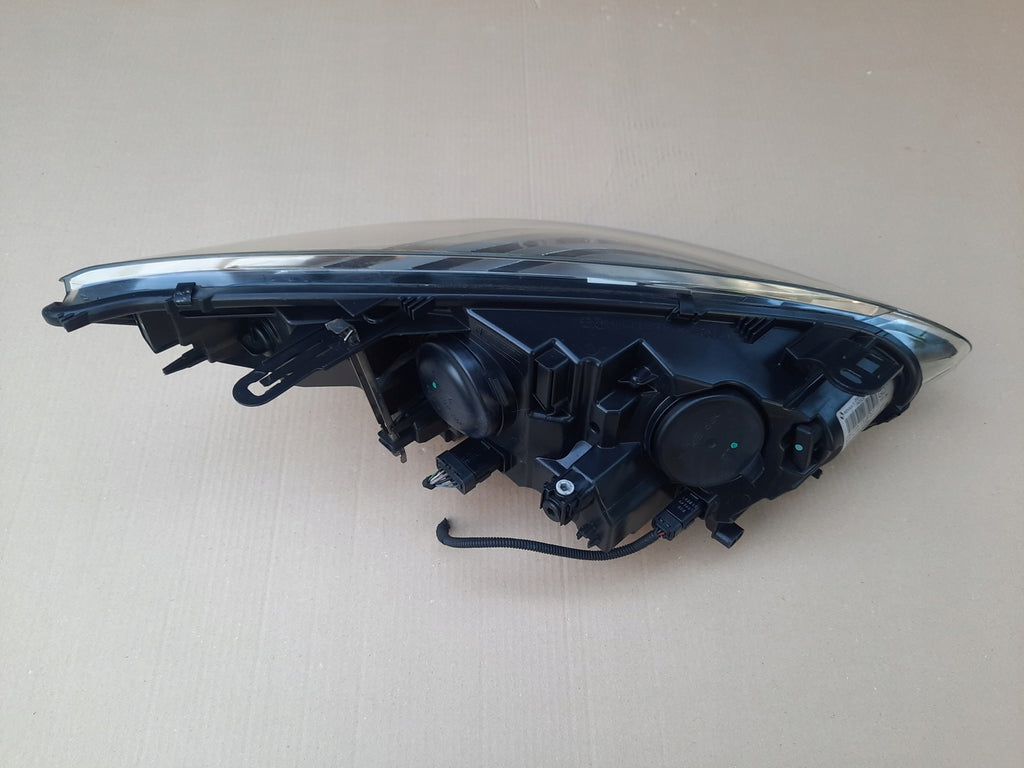 Frontscheinwerfer Renault Megane III 260605817R Ein Stück (Rechts oder Links) SCH2454813107vo
