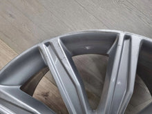 Laden Sie das Bild in den Galerie-Viewer, 1x Alufelge 19 Zoll 8.5" 5x112 40ET Glanz Silber 4K0601025 Audi A6 Rim Wheel FEL3798937796ol