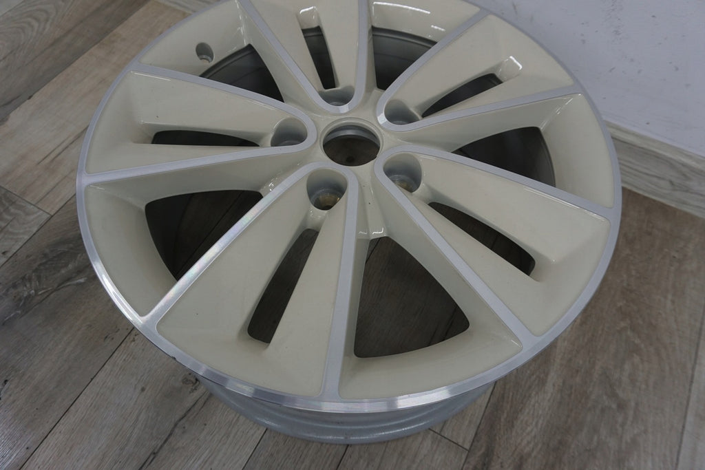 1x Alufelge 17 Zoll 7.0" 5x114.3 49ET 403006786R Renault Laguna Megane Scenic