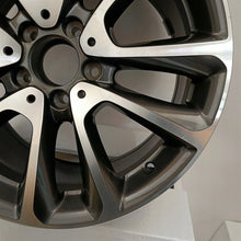 Load image into Gallery viewer, 1x Alufelge 18 Zoll 9.0&quot; 5x112 53ET A2134010400 Mercedes-Benz W213 Rim Wheel