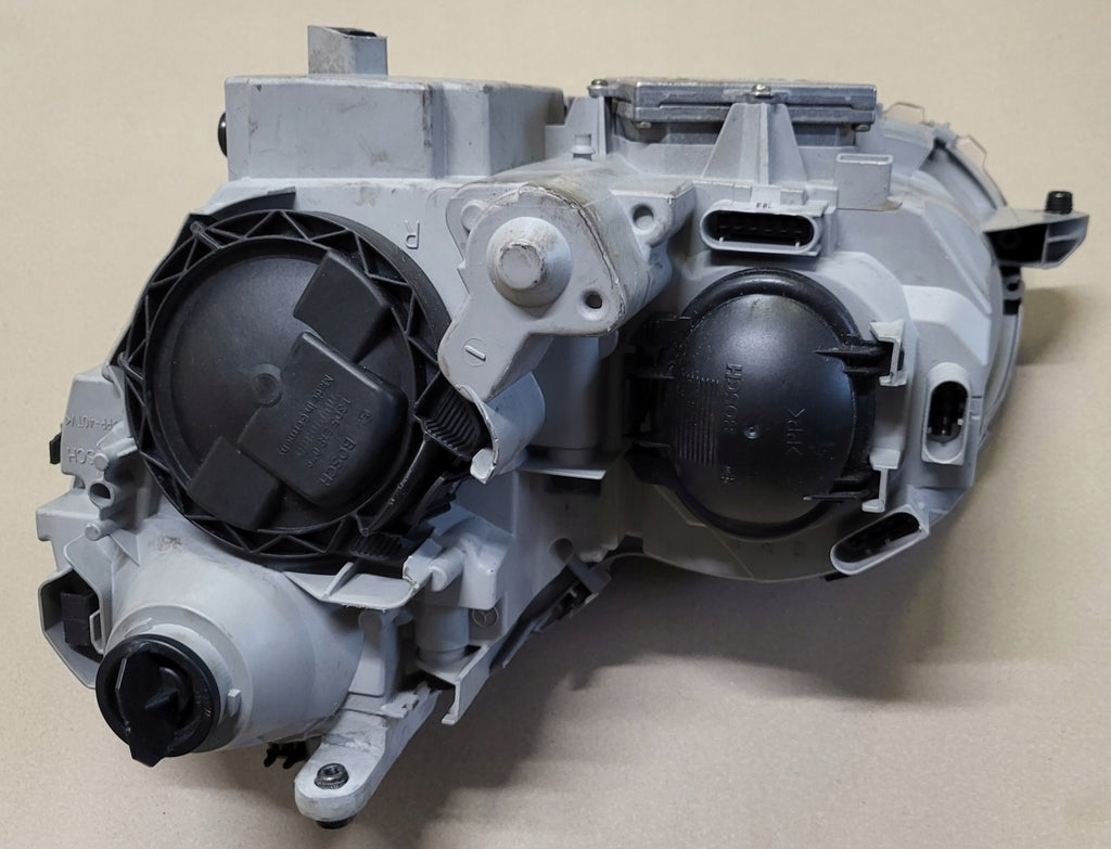 Frontscheinwerfer Mercedes-Benz W203 Rechts Scheinwerfer Headlight SCH4014528246ke