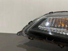 Laden Sie das Bild in den Galerie-Viewer, Frontscheinwerfer Honda Jazz IV FALSE Scheinwerfer Headlight SCH2579166281wc