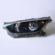 Load image into Gallery viewer, Frontscheinwerfer Toyota Yaris Links Scheinwerfer Headlight