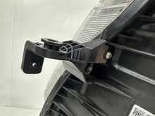 Laden Sie das Bild in den Galerie-Viewer, Frontscheinwerfer Man Tge Crafter 761941006B 1EB01283002 Rechts Headlight SCH2479271436un