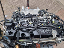 Laden Sie das Bild in den Galerie-Viewer, Motor Audi DET 2.0 TDI 30TKm Diesel Engine Unkomplett