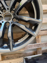 Load image into Gallery viewer, 1x Alufelge 20 Zoll 10.5" 5x120 37ET Glanz Graphit 2284655 BMW Rim Wheel FEL7489328226ll