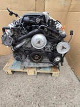 Load image into Gallery viewer, Motor Audi A6 A4 AUK 3.0 FSI 255PS 188kW 132TKm 2005 Benzin Engine Komplett