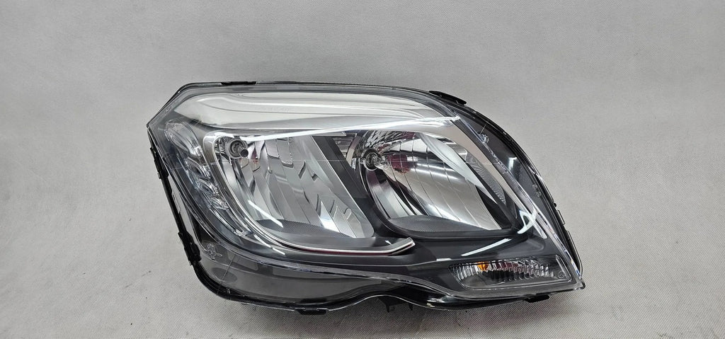 Frontscheinwerfer Mercedes-Benz X204 W204 A2048201039 Rechts Headlight