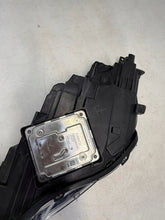 Laden Sie das Bild in den Galerie-Viewer, Frontscheinwerfer Ford Kuga III LV4B-13E016-AK LV4B13E016AKLV4B13E016AK Rechts SCH2166075629wj