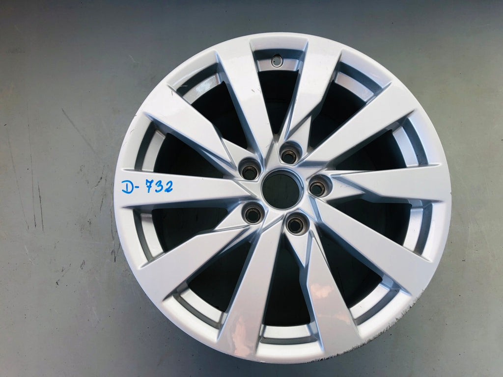 1x Alufelge 17 Zoll 7.5" 5x112 43ET 8V0601025DE Audi A3 Rim Wheel FEL4788070811zz