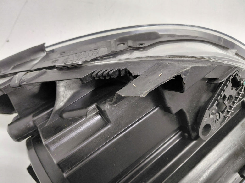 Frontscheinwerfer Mercedes-Benz W246 A2468201661 Xenon FALSE Headlight SCH1606201147vm