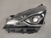Load image into Gallery viewer, Frontscheinwerfer Toyota Yaris LED Ein Stück (Rechts oder Links) Headlight