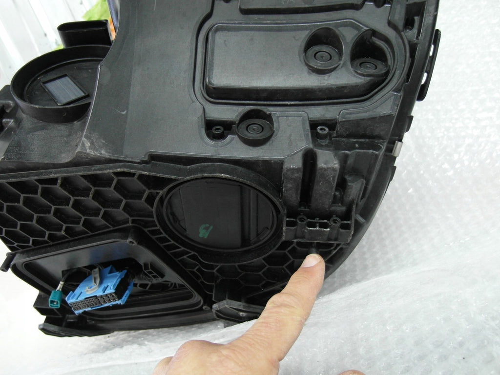 Frontscheinwerfer Mercedes-Benz A2069068003 Full LED Rechts oder Links SCH6054118515ct