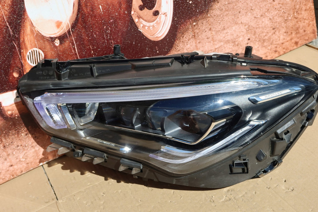 Frontscheinwerfer Mercedes-Benz Cla A1189066901 A1189066901A1189066901 LED Links SCH7057547188le