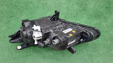 Laden Sie das Bild in den Galerie-Viewer, Frontscheinwerfer Lancia Flavia Rechts Scheinwerfer Headlight SCH4494548054tg