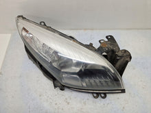 Laden Sie das Bild in den Galerie-Viewer, Frontscheinwerfer Renault Megane III 260105680R LED Rechts Headlight