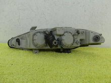 Laden Sie das Bild in den Galerie-Viewer, Frontscheinwerfer Mitsubishi Eclipse Ein Stück (Rechts oder Links) Headlight