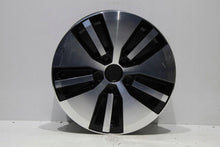 Load image into Gallery viewer, 1x Alufelge 16 Zoll 6.5&quot; 5x112 46ET Silber 5GE601025 VW Golf Vii Rim Wheel