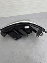 Laden Sie das Bild in den Galerie-Viewer, Frontscheinwerfer Opel Movano B Master III 260105567R Rechts Headlight SCH8496090640ku