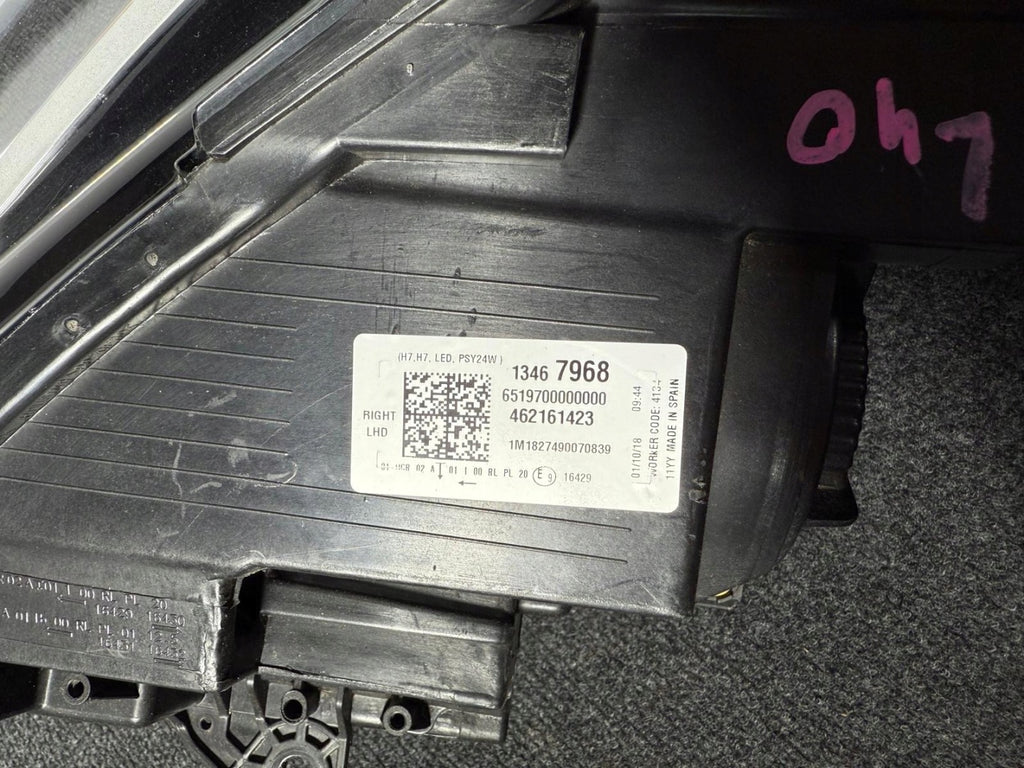 Frontscheinwerfer Opel Crossland X 13467968 Rechts Scheinwerfer Headlight SCH5258064625iy