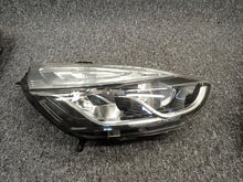 Laden Sie das Bild in den Galerie-Viewer, Frontscheinwerfer Renault Clio IV Rechts Scheinwerfer Headlight