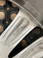 Load image into Gallery viewer, 1x Alufelge 18 Zoll 8.5" 5x112 56ET Glanz A2054012902 Mercedes-Benz W205 Mg FEL1998821985mf