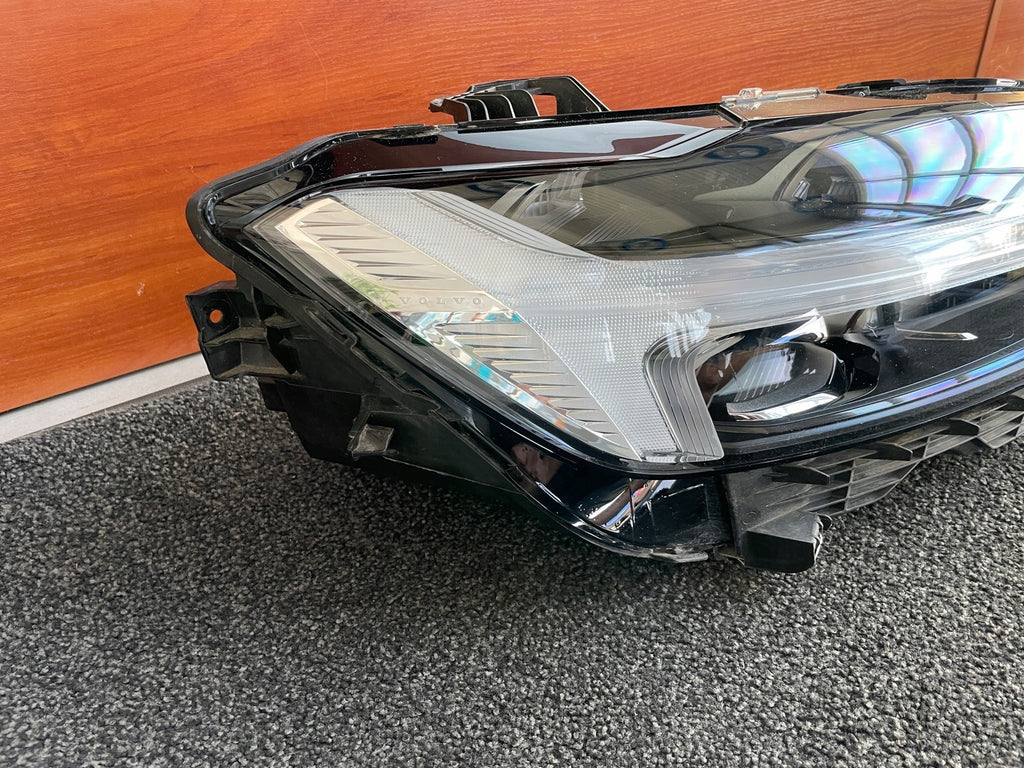 Frontscheinwerfer Volvo Xc60 II 32338981 Rechts Scheinwerfer Headlight SCH7218793668bl