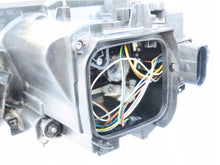 Laden Sie das Bild in den Galerie-Viewer, Frontscheinwerfer Audi A3 8P0941003D1 Xenon Links Scheinwerfer Headlight SCH6095515893bu