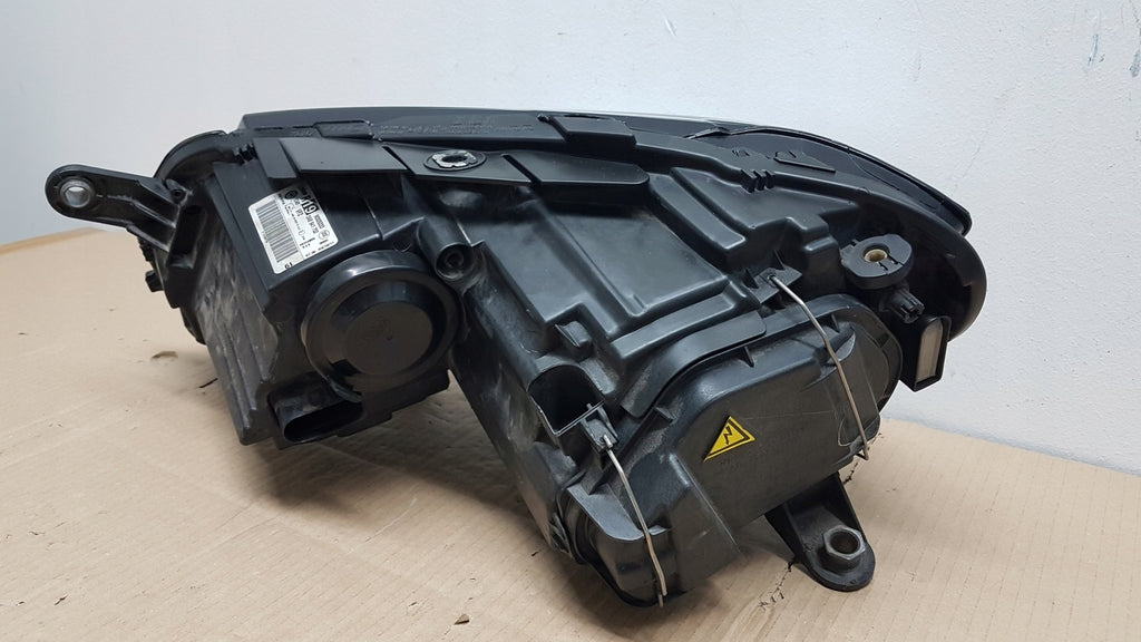 Frontscheinwerfer VW Passat B7 90005333 3AB941752 LED Rechts Headlight SCH2295430231in