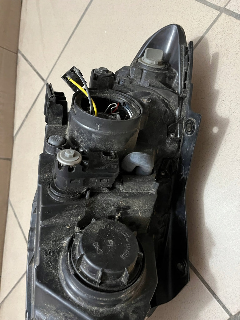 Frontscheinwerfer Hyundai I30 92101-2R000 Links Scheinwerfer Headlight SCH1024970128tg