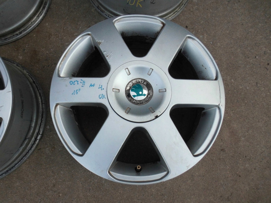 4x Alufelge 16 Zoll 6.5" 5x112 50ET 1Z0601025B Skoda Superb Octavia Ii Rim Wheel FEL6684901713hh